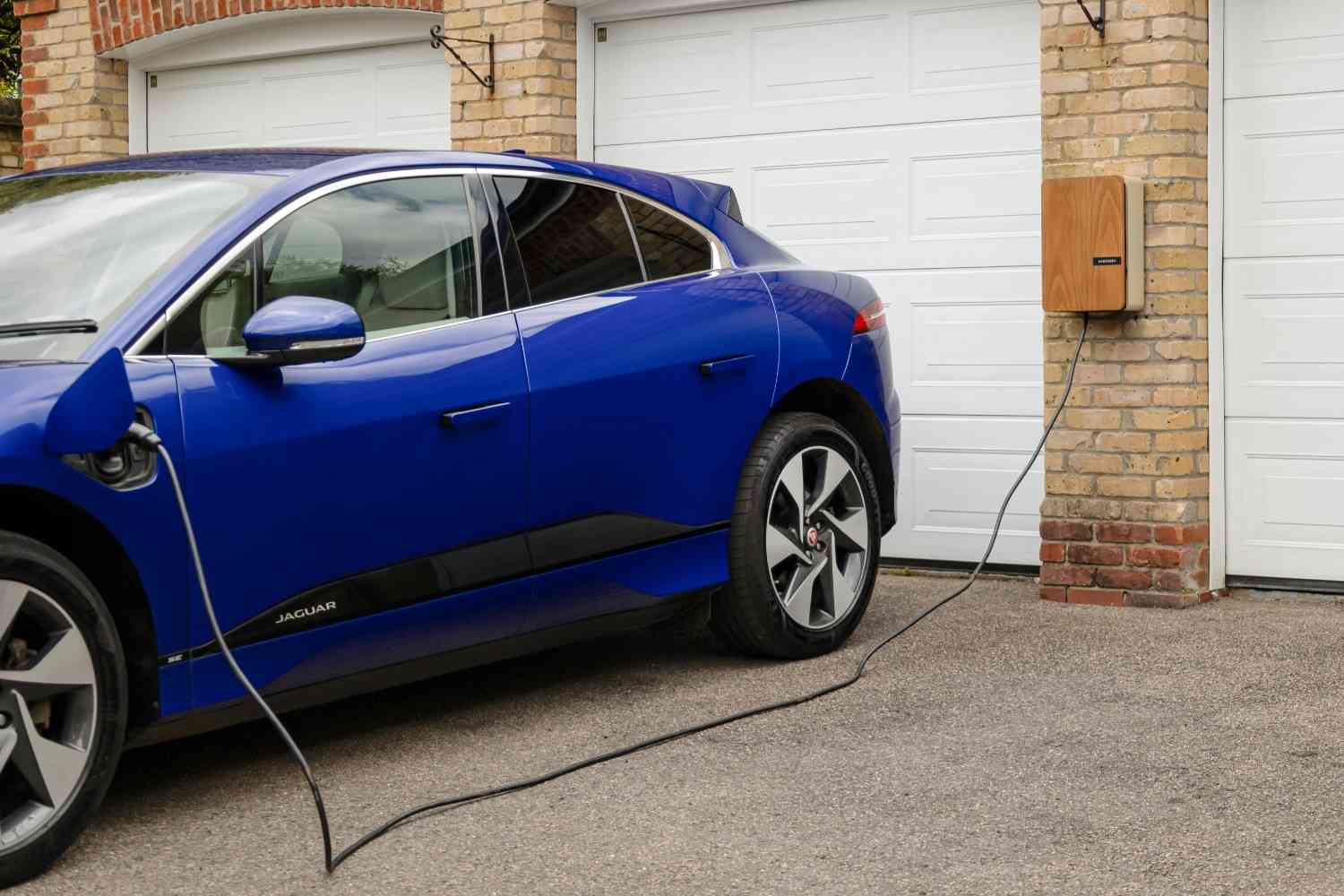 Fast Charging Station